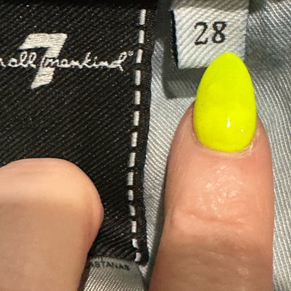 👖👜 7 FOR ALL MANKIND Slimmy Jeans | Italian Denim Medium Wash, Women’s Size 28 - Picture 4 of 6